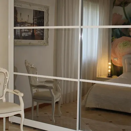 Angelo Bianco بسكييرا ديل غاردا